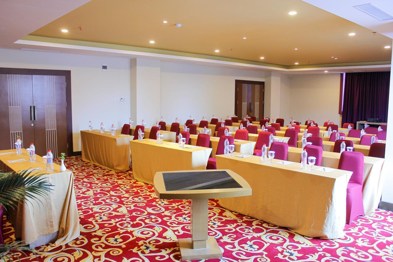 S-one Hotel 3*